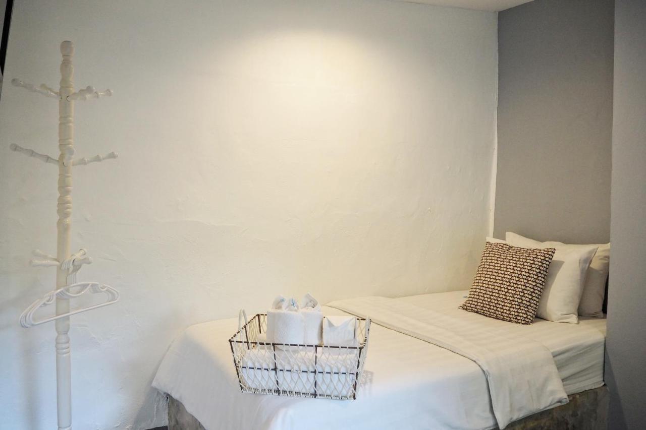Stay With Me Guest House Chiang Mai Ngoại thất bức ảnh