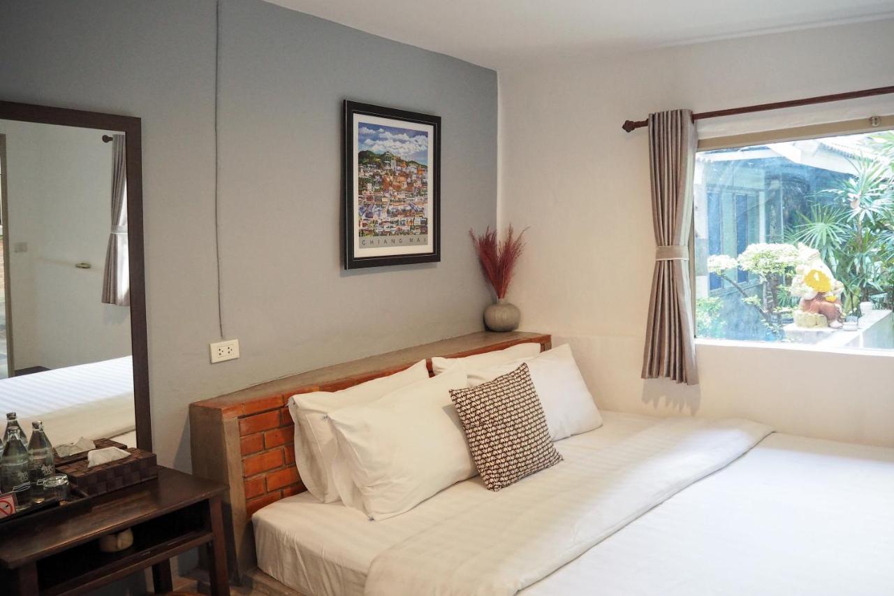 Stay With Me Guest House Chiang Mai Ngoại thất bức ảnh